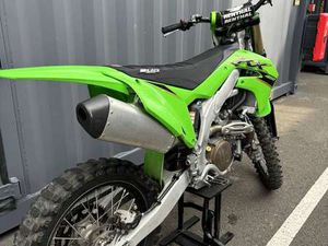 KAWASAKI KX 450