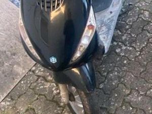TAUSCHEN PIAGGIO ZIP 2 50 CCM 4T