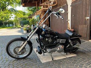 HARLEY-DAVIDSON DYNA FXDWG
