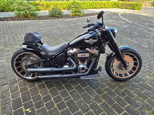 HARLEY DAVIDSON FAT BOY 114 CUSTOM