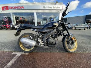 YAMAHA XSR 125