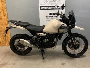 ROYAL-ENFIELD HIMALAYAN 450 2025