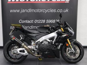 APRILIA TUONO V4 1100 FACTORY. AKRAPOVIC CARBON END CAN + MAP!
