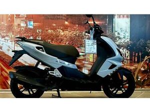 VENDO PEUGEOT SPEEDFIGHT4 50 4T (2021 - 24) USATA A LIVORNO (CODICE 9920591) - MOTO.IT
