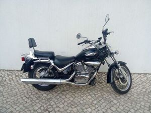 SUZUKI INTRUDER 250 CC – NOVEMBRO 2006 – EXCELENTE ESTADO LUMIAR