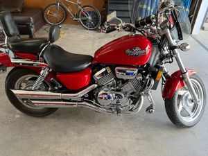 1994 HONDA MAGNA