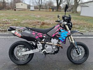 2022 SUZUKI DR-Z 400SM