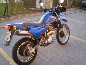 YAMAHA - XT 600 E