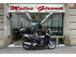 HONDA - SCOOPY SH300I ABS TOPBOX