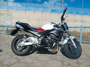 SUZUKI - GSR(ESCUCHO OFERTAS)