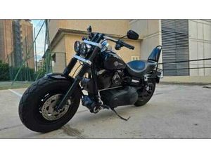 HARLEY DAVIDSON - DYNA FAT BOB