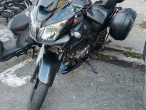 SUZUKI - V-STROM