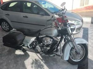 HARLEY DAVIDSON - ROAD KING