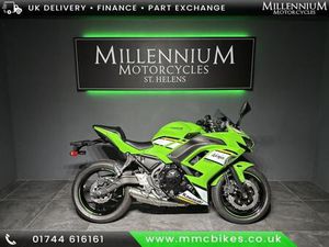 KAWASAKI NINJA 650 SPORTS TOURER .