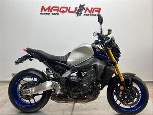 YAMAHA - MT 09