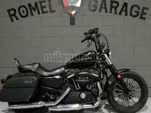 HARLEY DAVIDSON - SPORTSTER 883