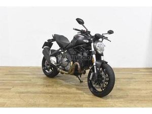DUCATI - MONSTER 821