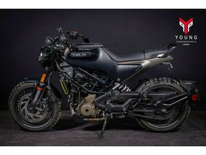 2022 HUSQVARNA SVARTPILEN 401