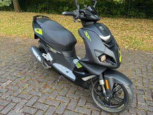 PEUGEOT SPEEDFIGHT 4 - 50 CCM - NUR 3.897KM - NEUER SERVICE