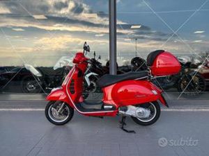PIAGGIO VESPA 250 GTS