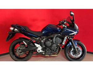 VENDO YAMAHA FZ6 FAZER S2 (2006 - 11) USATA A VILLADOSSOLA (CODICE 9919981) - MOTO.IT