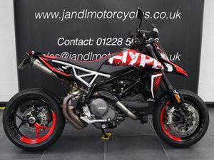 DUCATI HYPERMOTARD 950 RVE. FULL DUCATI HISTORY, ONE OWNER FROM NEW