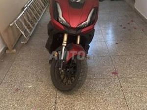 A VENDRE HONDA ADV 350