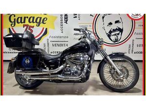 VENDO HONDA VT 750 SHADOW ABS (2007 - 13) USATA A ROMA (CODICE 9920619) - MOTO.IT