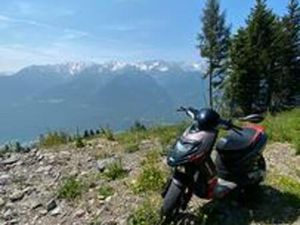 APRILIA SR 50 MOTARD 2012