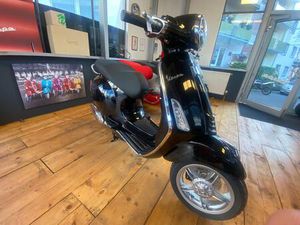 VESPA PRIMAVERA 125 E5+