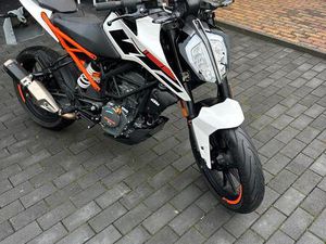 KTM 125 DUKE
