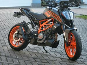 KTM DUKE 125