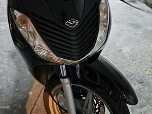 SCOOTER HONDA SH 125 ODIVELAS