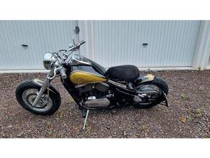 KAWASAKI VN 800 BOBBER