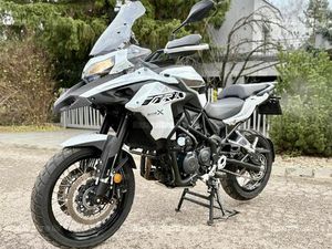 35KW - ABS - MAGYAR MOTOR - BUKÓKERET - 3 GYÁRI KULCS