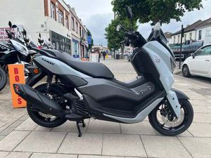 2025 YAMAHA NMAX 125 TECH MAX FOR SALE IN LEIGH-ON-SEA