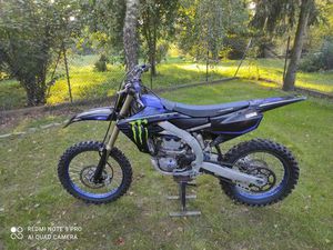 YAMAHA YZ 250F 2022 ROK KRUPNIKI