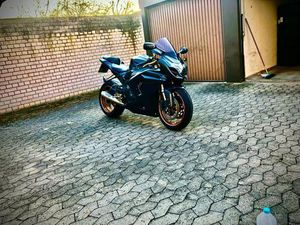 SUZUKI GSXR