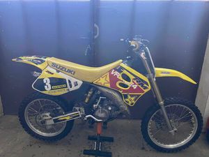 SUZUKI RM 125 95R. KLOBUCK