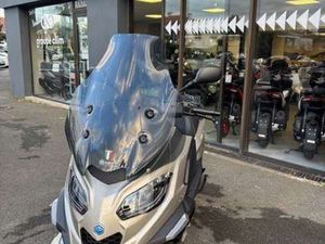 PIAGGIO MP3 400