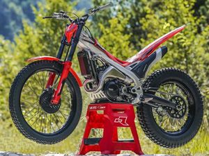 MOTO NEUVE: BETA EVO 300 2T