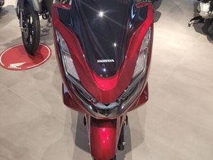 2021/22 R SPRZEDAM HONDE PCX 125 ODDAM KASK KUFER OWIEWKA GRATIS 3450 GDAŃSK OSOWA