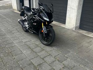 YAMAHA YZF R125