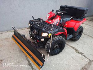 POLARIS SPORTSMAN 500 Z PLUGIEM DO ŚNIEGU LEŹNO