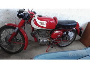 MOTO MORINI TRESETTE SPRINT