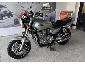 YAMAHA XJR 1300 IN SUPER ZUSTAND,TÜV NEU