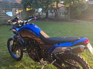 YAMAHA TENERE 700 WIE NEU !