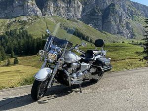 YAMAHA XV1900 MIDNIGHT STAR CANTON SAINT-GALL -