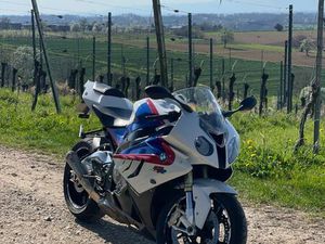 BMW S 1000RR