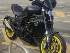 BENELLI 502C CRUISER